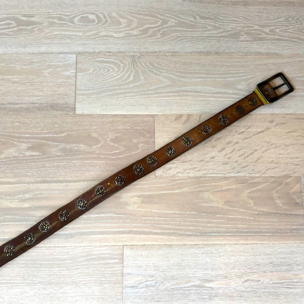 Leather Island leather belt